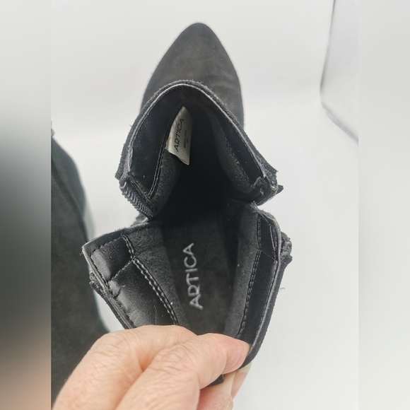 SIZE 9M ARTICA, Black Suede Ankle Rain / Winter Bootie EUC B59 - Picture 15 of 16